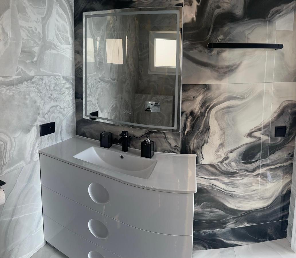 Luxury Private New 2023 Mirelle * Torrevieja